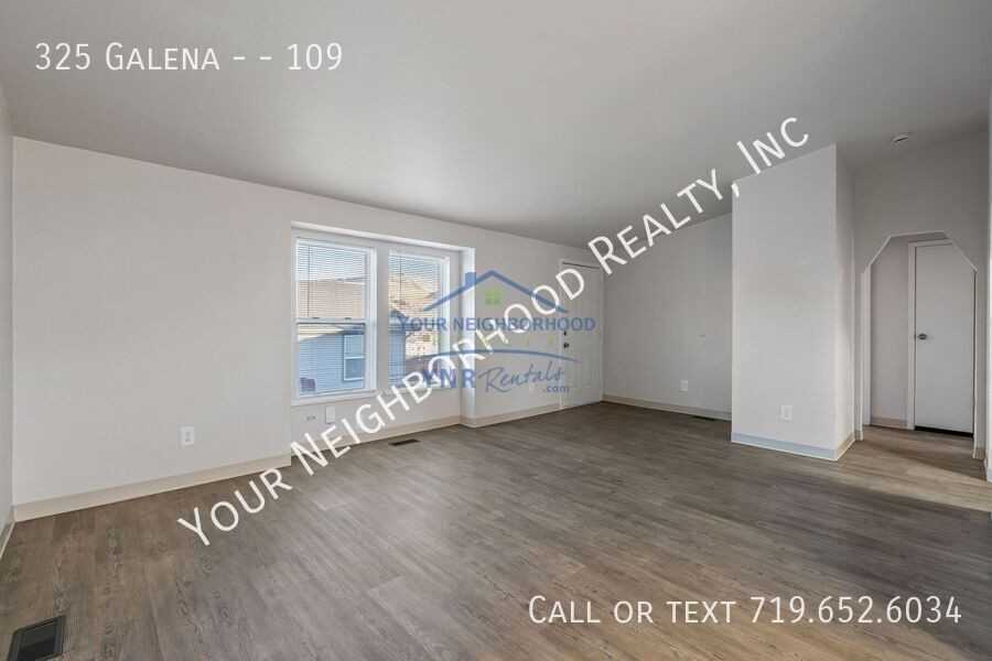325 E Galena Ave #109 - Photo 4 of 20