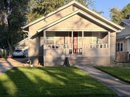 featured image of 625 S Whitcomb St
