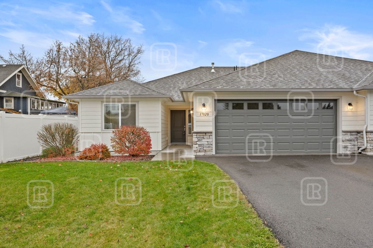 17020 E Knox Ln #1 - Photo 4 of 44