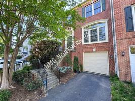 featured image of 43003 Golf View Dr