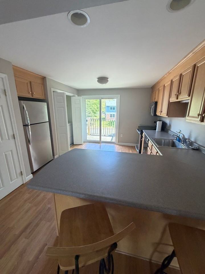 1 Philbrick Ln #6 - Photo 5 of 18