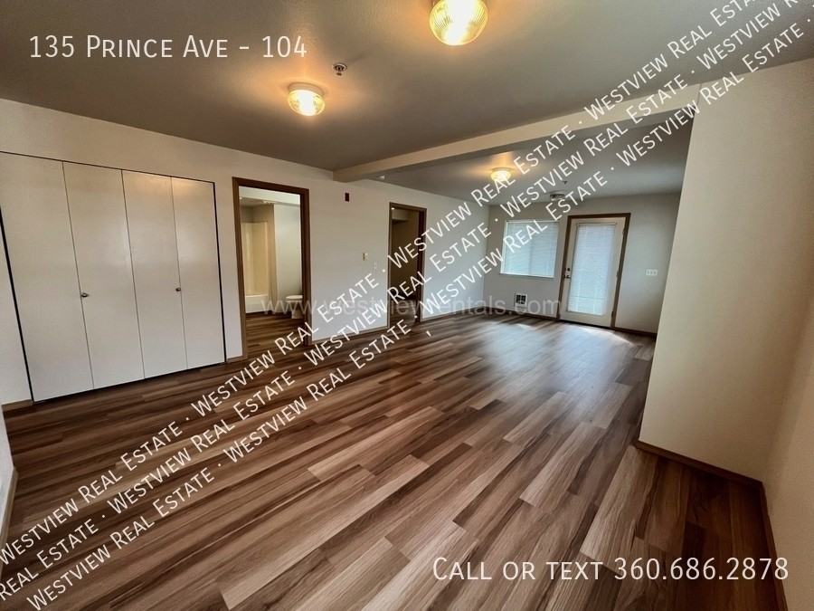 135 Prince Ave #104 - Photo 7 of 25