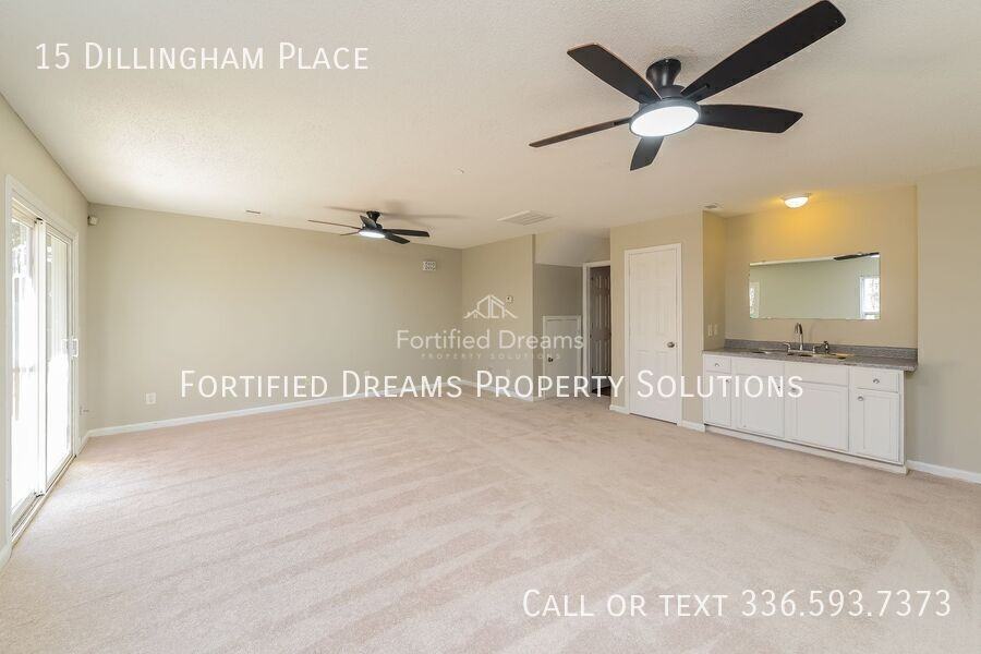 15 Dillingham Pl - Photo 3 of 40