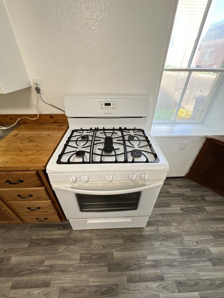 943 High Bluff St #1 - Photo 7 of 23