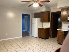 featured image of 105 S Apple St