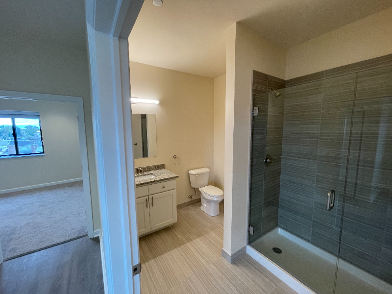 192 Erie Blvd - Photo 3 of 7