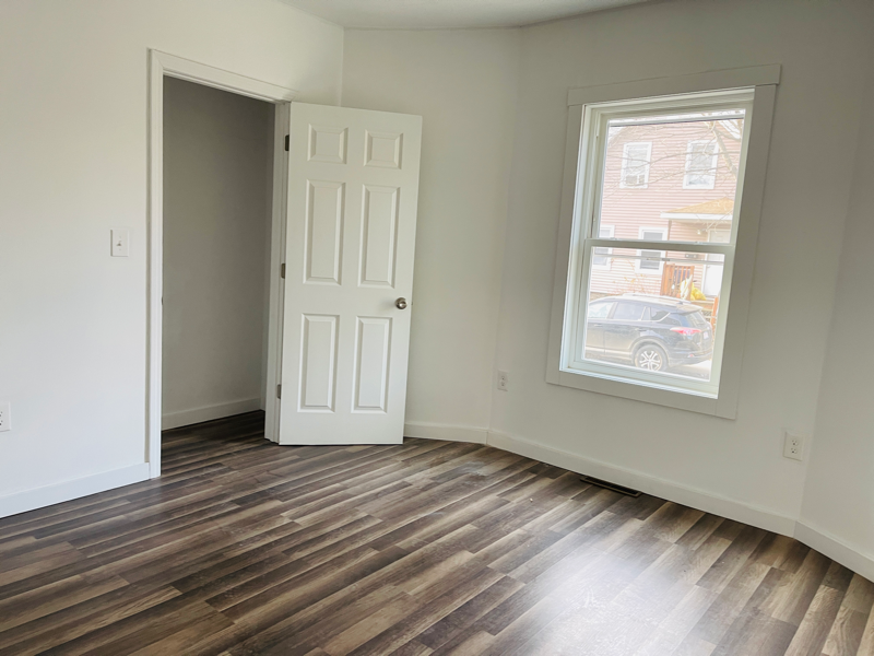 145 Canterbury St #2 - Photo 5 of 16