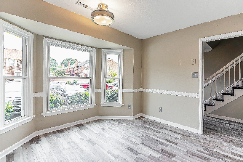 5327 Kindlewood Dr - Photo 3 of 25