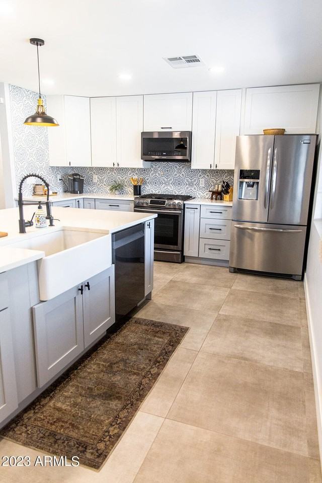 7431 E Coronado Rd - Photo 5 of 20