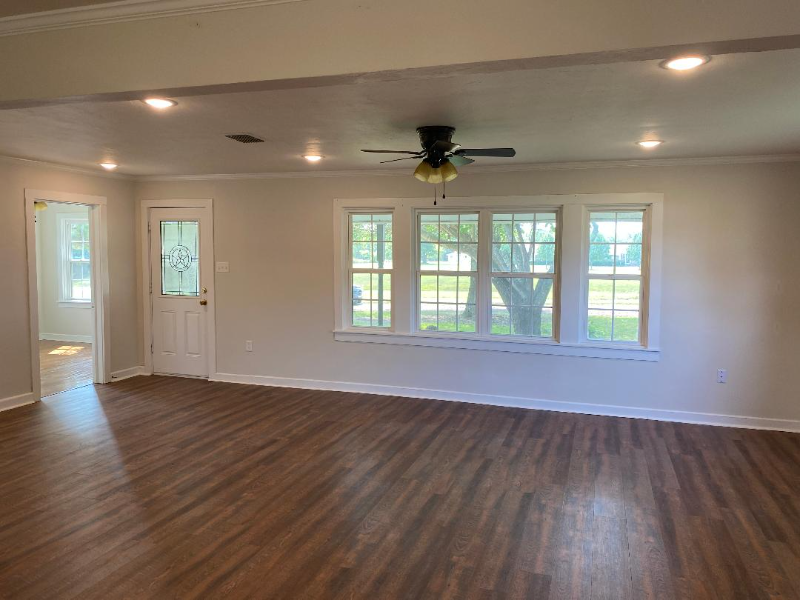 4714 Highwaynorth - Photo 5 of 6