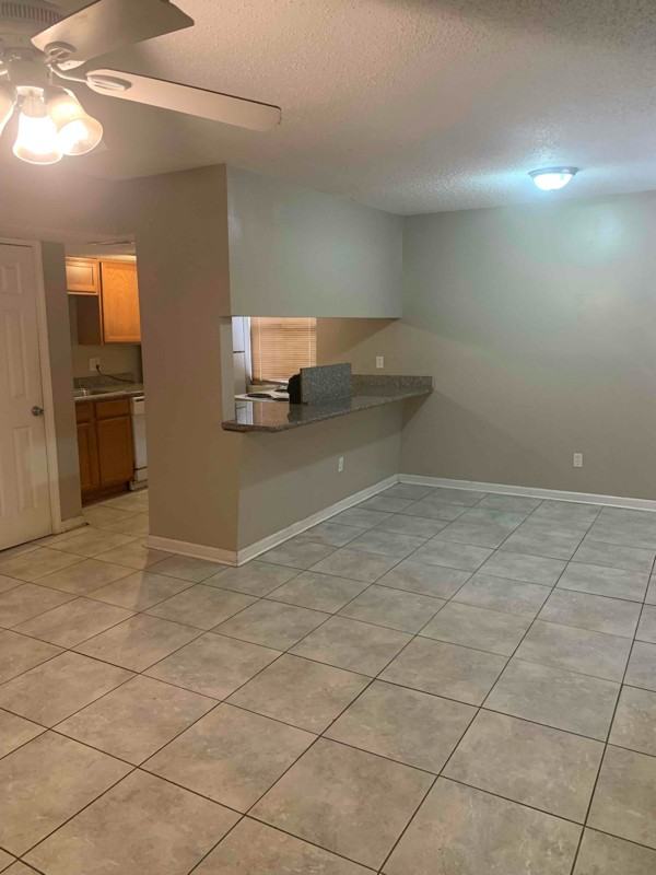 708 Vouray Dr #A - Photo 3 of 8