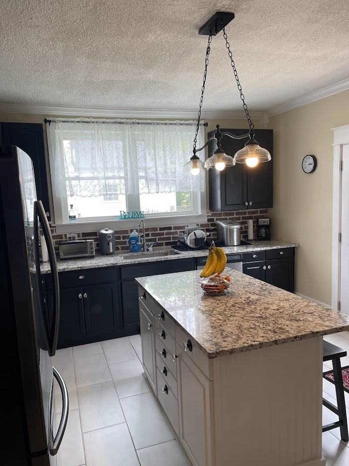 406 East Unaka Avenue - Photo 6 of 32