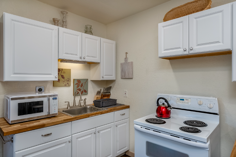 339 5th St W #A - Photo 6 of 17
