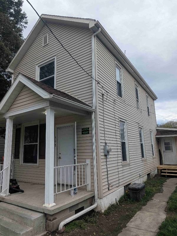508 Waldo St - Photo 2 of 18
