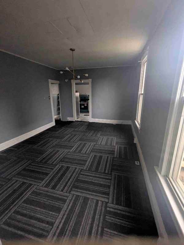 508 Waldo St - Photo 4 of 18