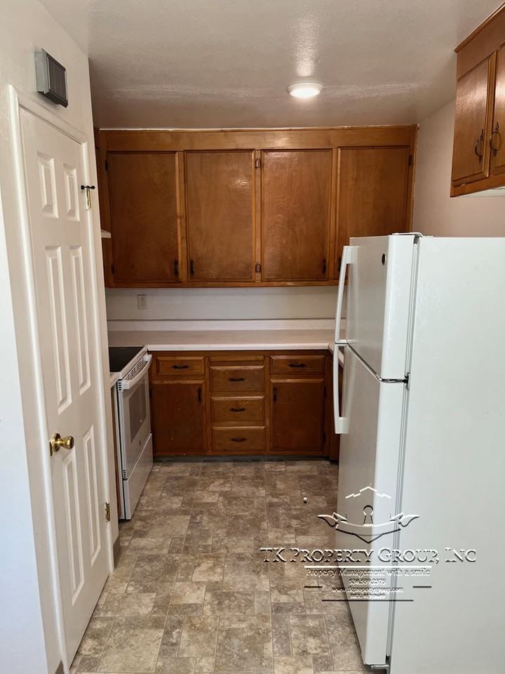 629 Kate Hayes Street - Photo 2 of 7