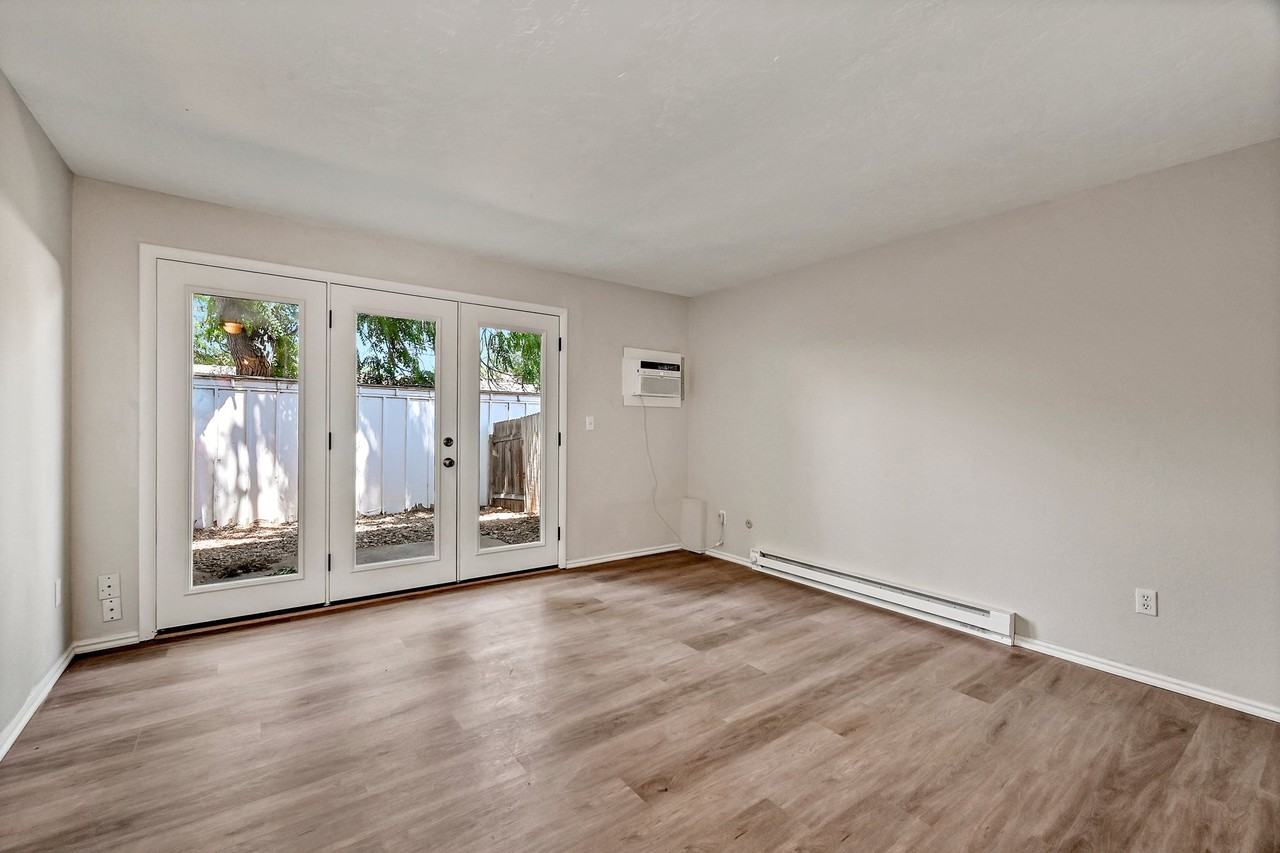 3110 W Cherry Ln #B - Photo 7 of 13