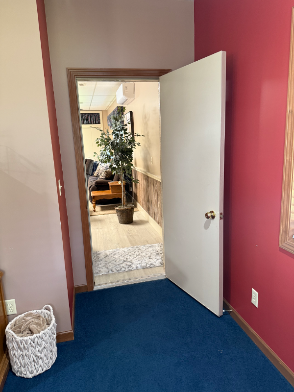 5813 E State Road - Photo 6 of 10