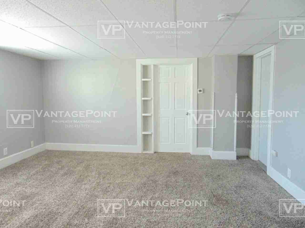 802 Kellogg St Uppr - Photo 2 of 18