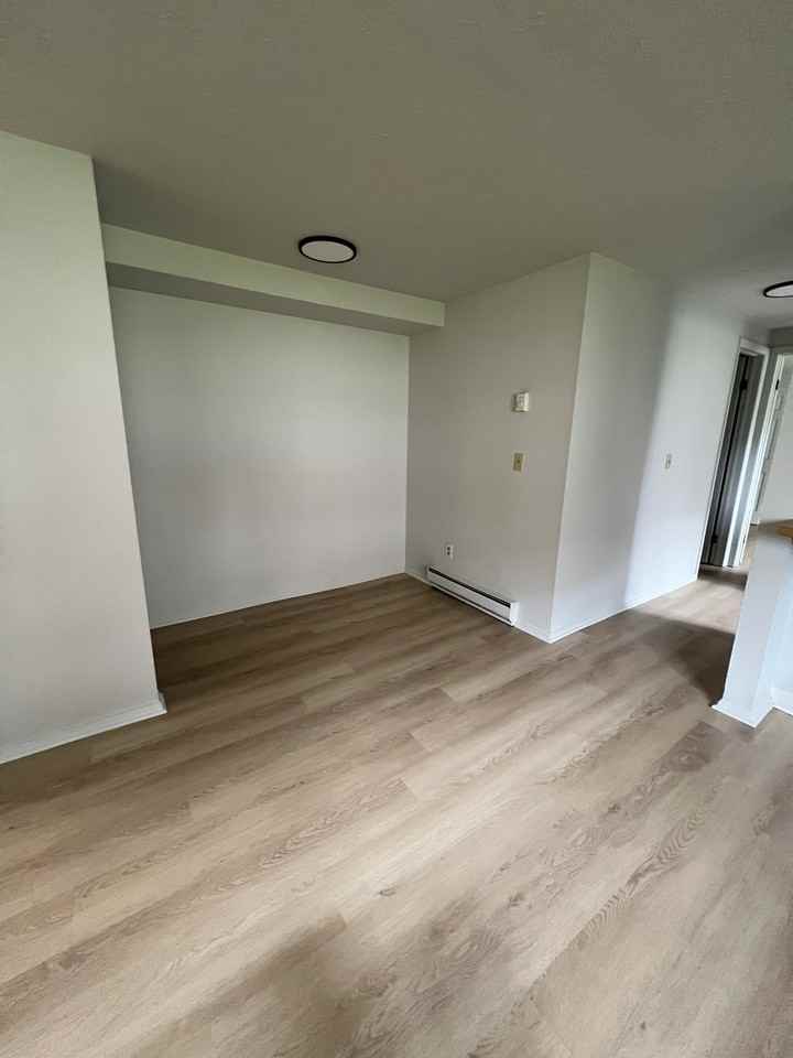 1885 Turner Boulevard - Photo 3 of 11