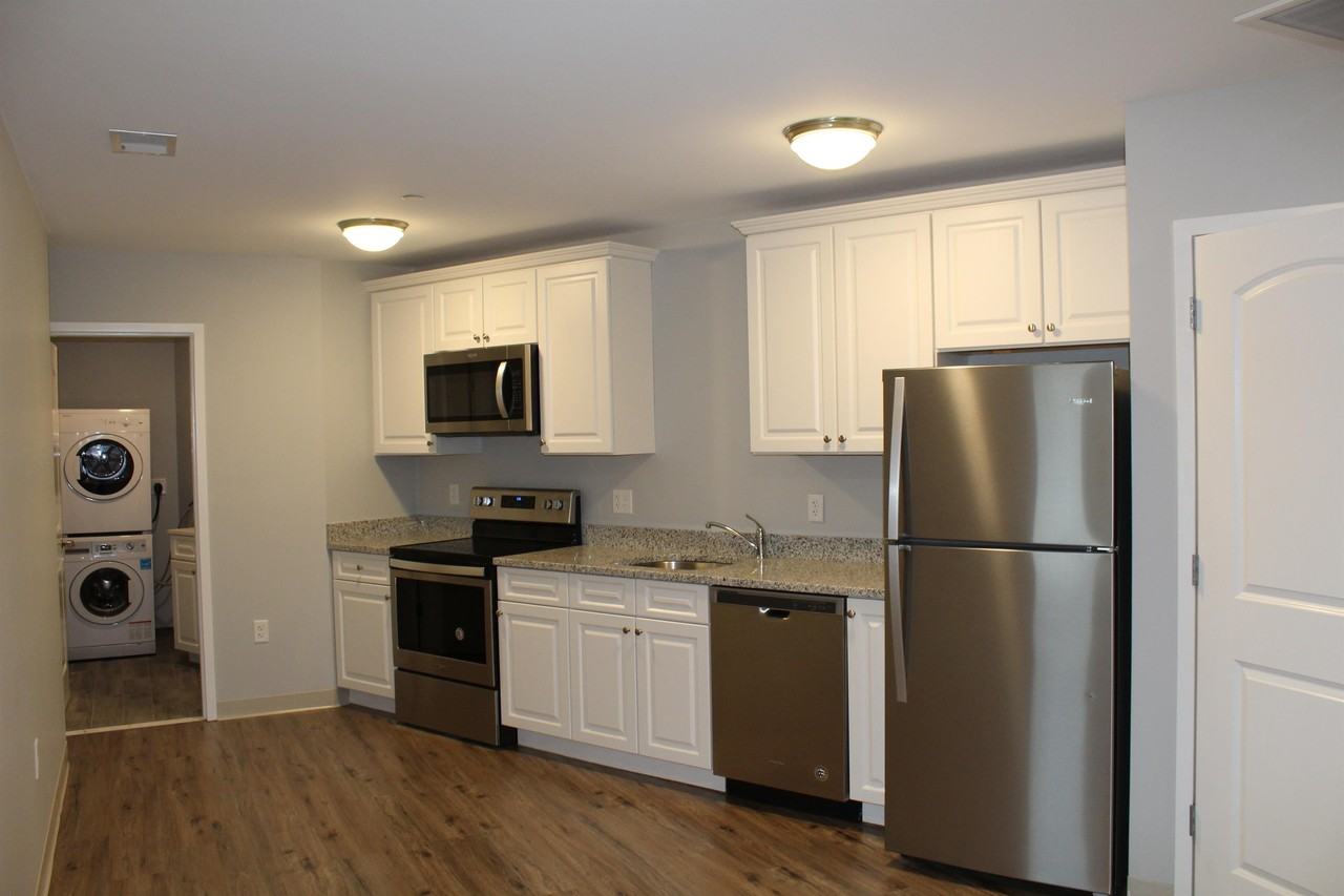12 Florence Street - Photo 5 of 41