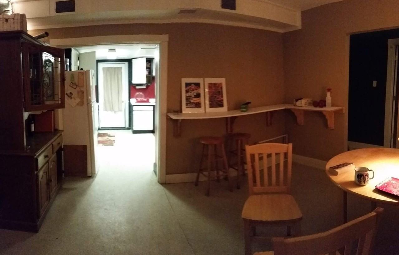 1015 E Bradley St - Photo 4 of 6