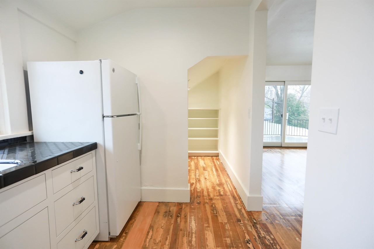 1012 Broadway St. - Photo 2 of 25