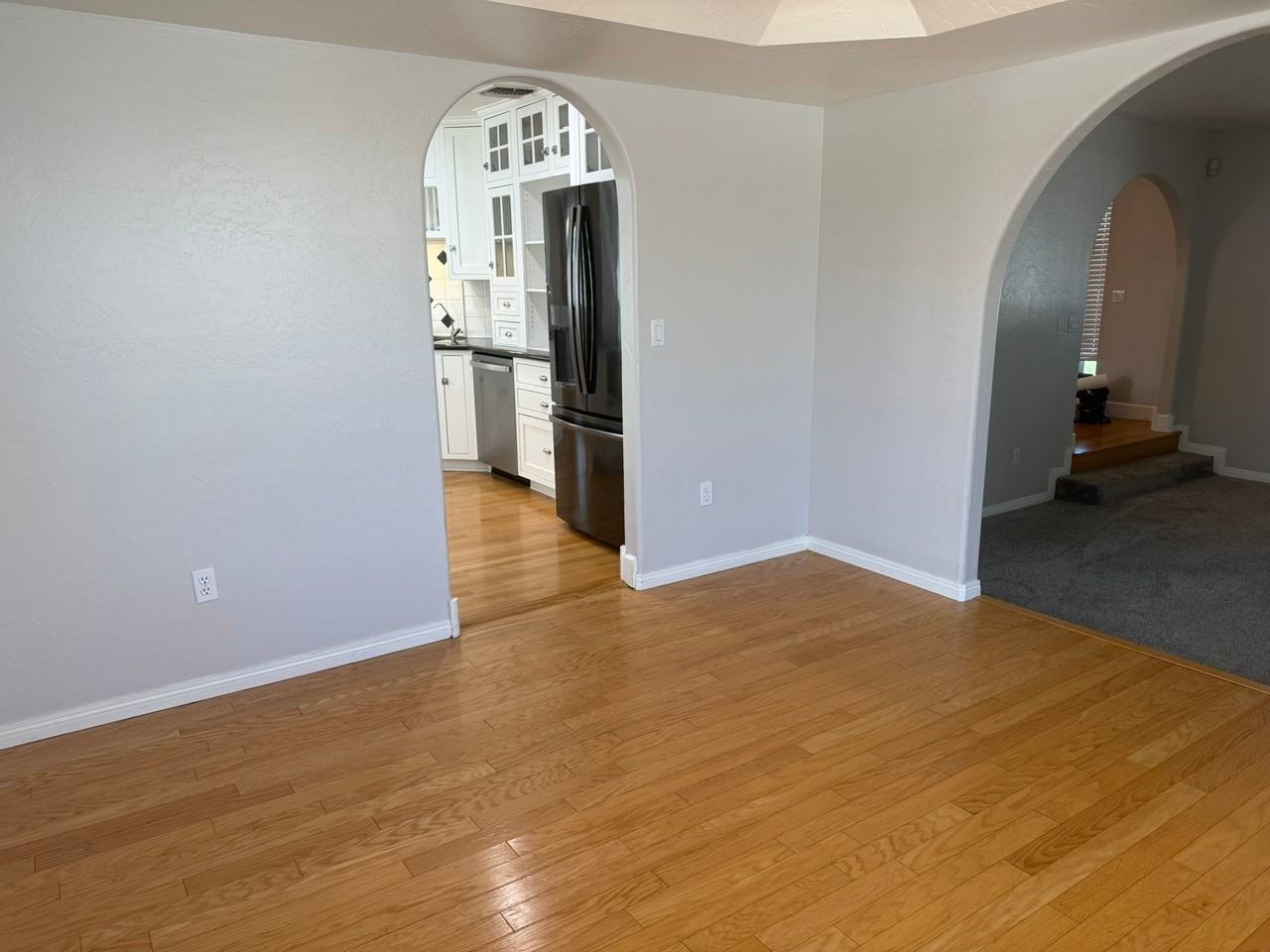 2666 E Hope St - Photo 4 of 19