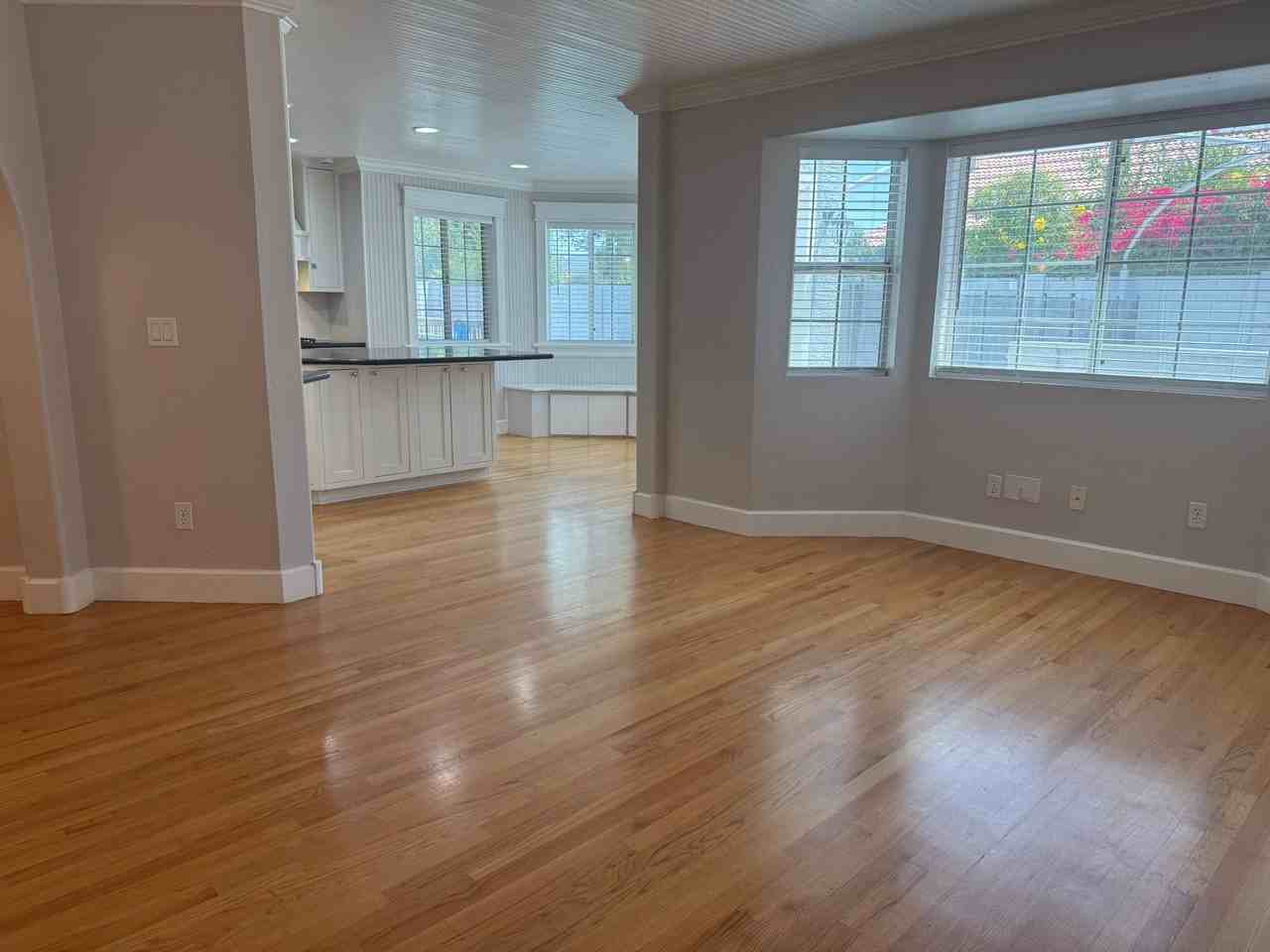 2666 E Hope St - Photo 5 of 19