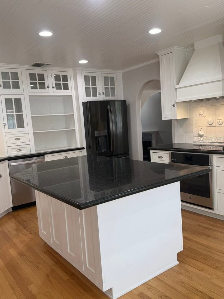 2666 E Hope St - Photo 7 of 19
