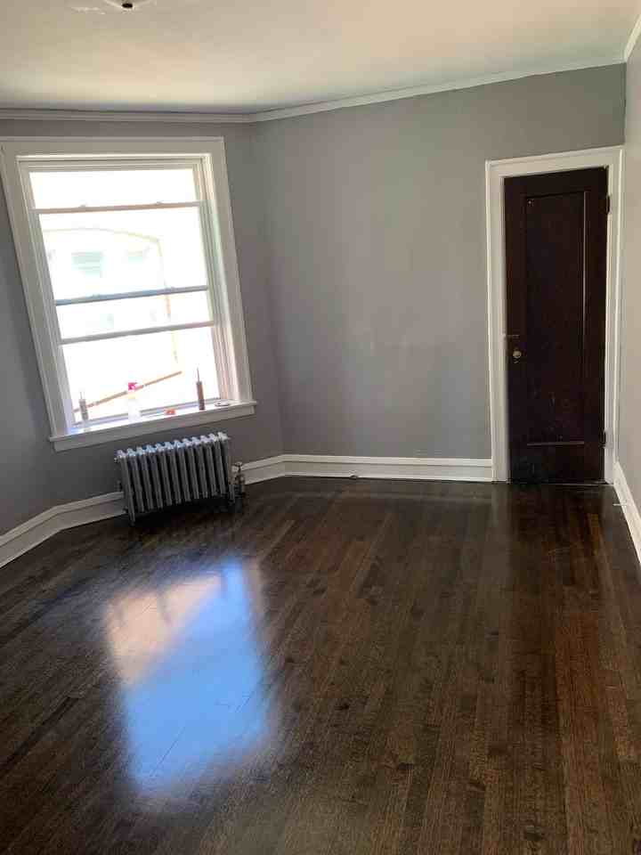 10725 S Calumet Ave #3 - Photo 6 of 12