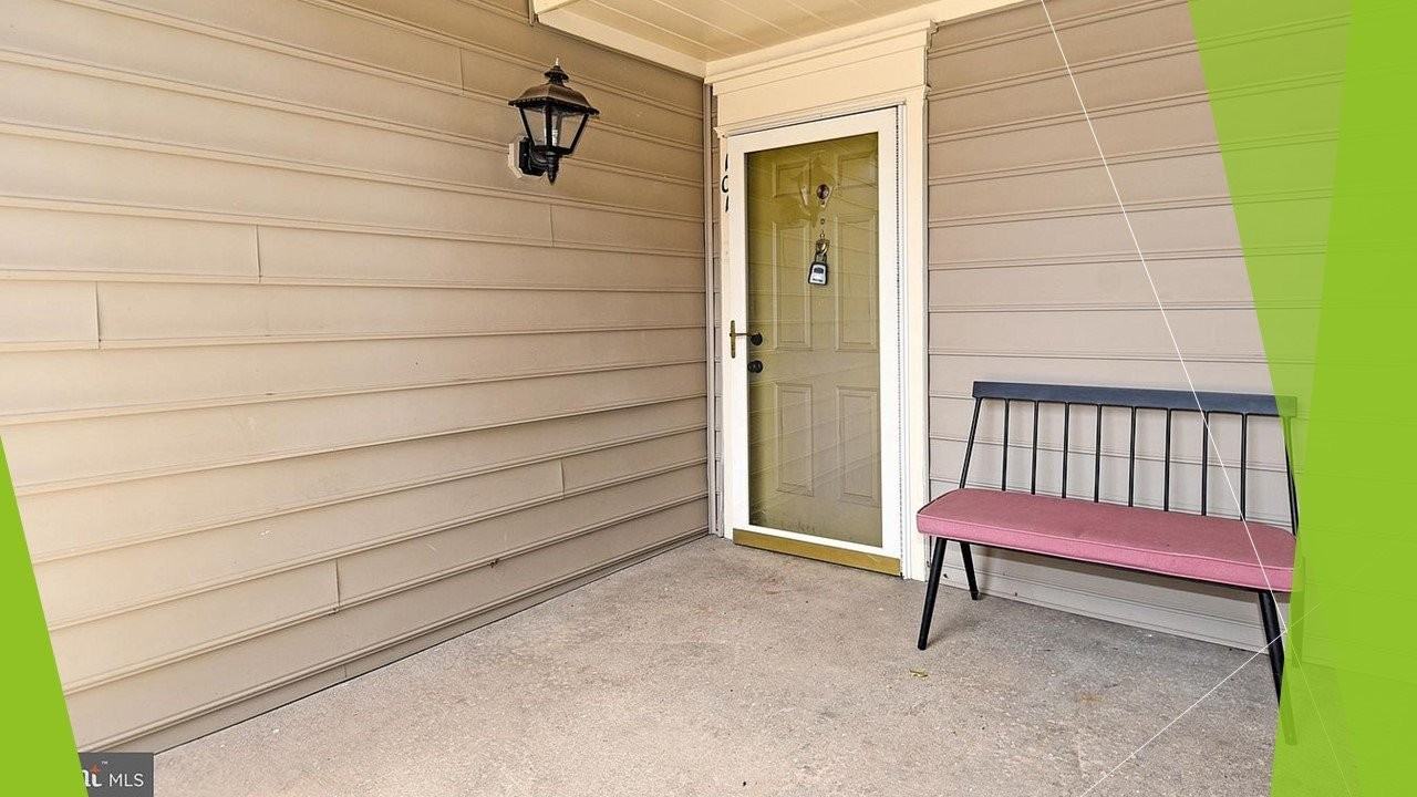 11200 Rienzi Pl #101 - Photo 4 of 14