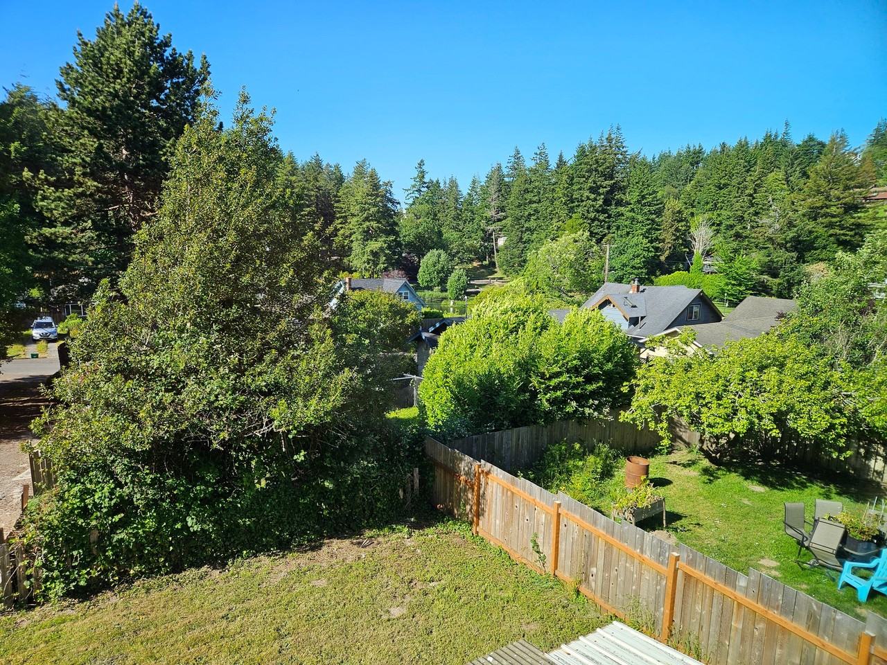 1180 Highland Ave - Photo 3 of 13