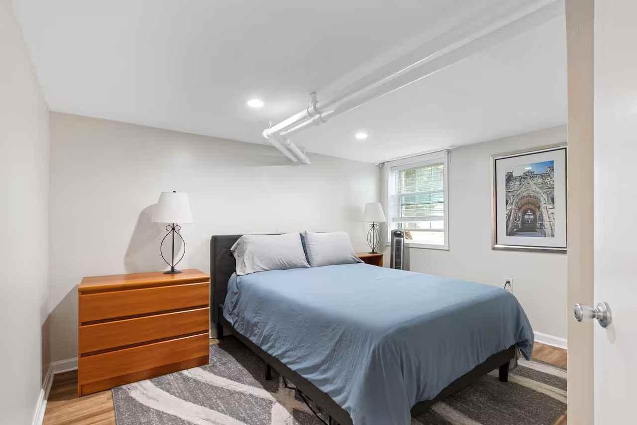 1324 Randolph St Ne - Photo 2 of 20