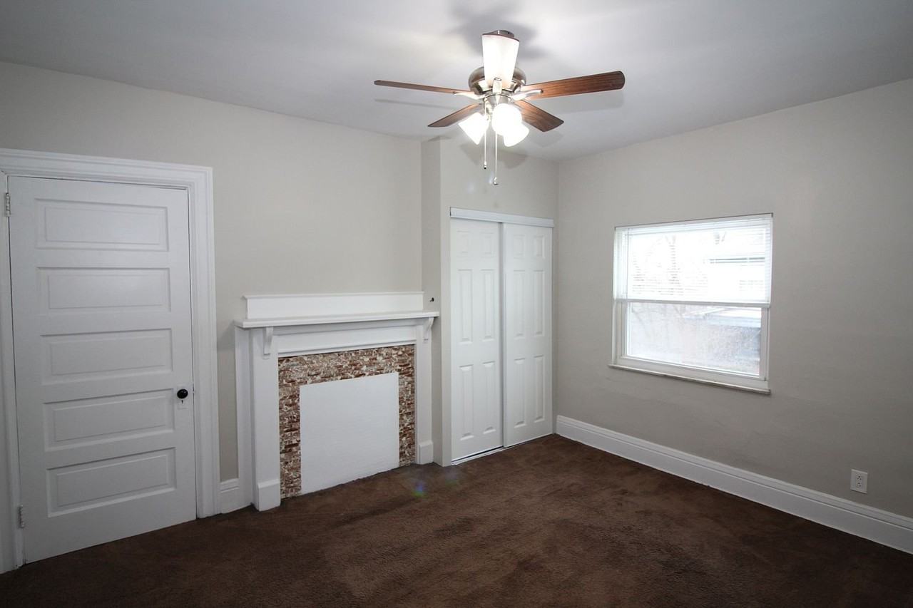 249 Dilworth St - Photo 6 of 16