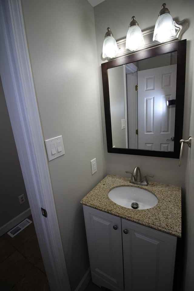249 Dilworth St - Photo 7 of 16