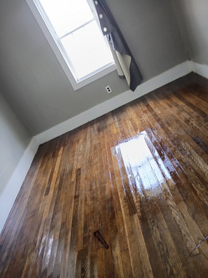 106 Brewer St - Photo 3 of 7