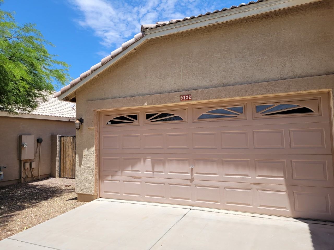 9322 E Lobo Ave - Photo 4 of 14