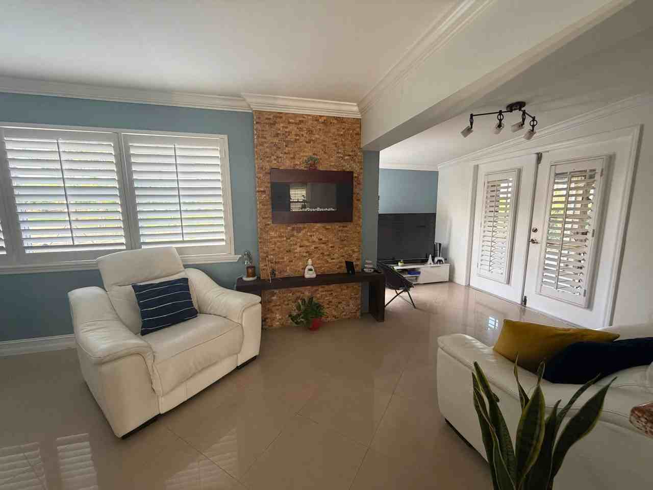 2560 44th St Sw - Photo 4 of 15