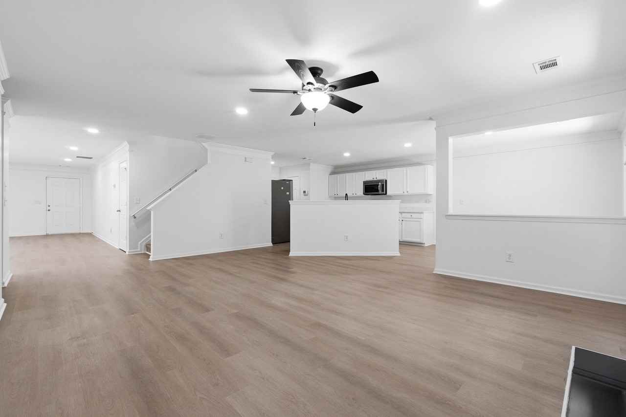 3050A Centerglen Ln - Photo 6 of 18
