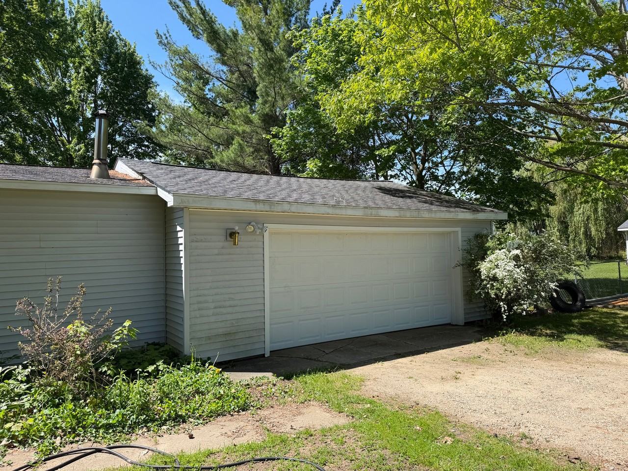 4690 E Herrick Rd - Photo 2 of 12