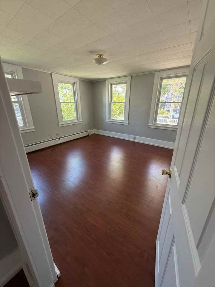 236 Main St #2