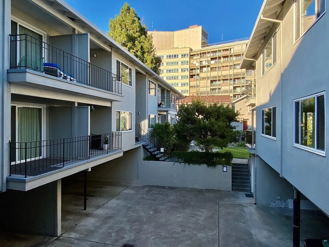 837 Cowper St #A - Photo 5 of 5