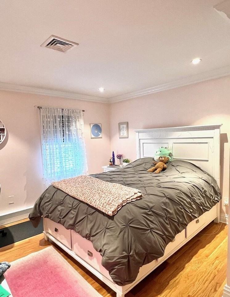 318 Jericho Tpke #1R - Photo 2 of 3