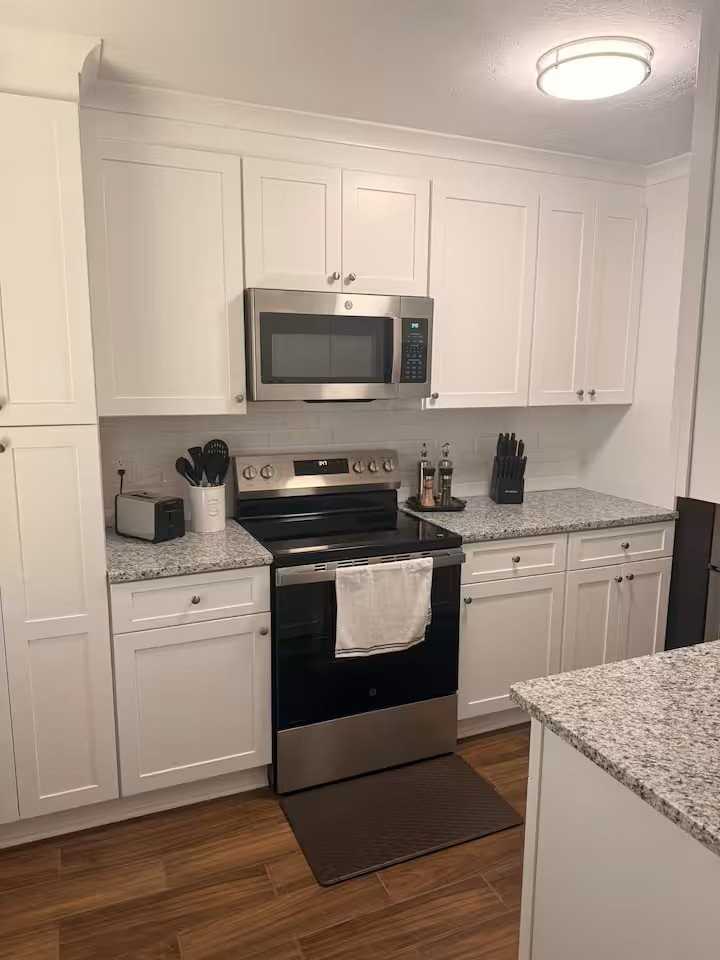 4005 Calypso Dr - Photo 6 of 19