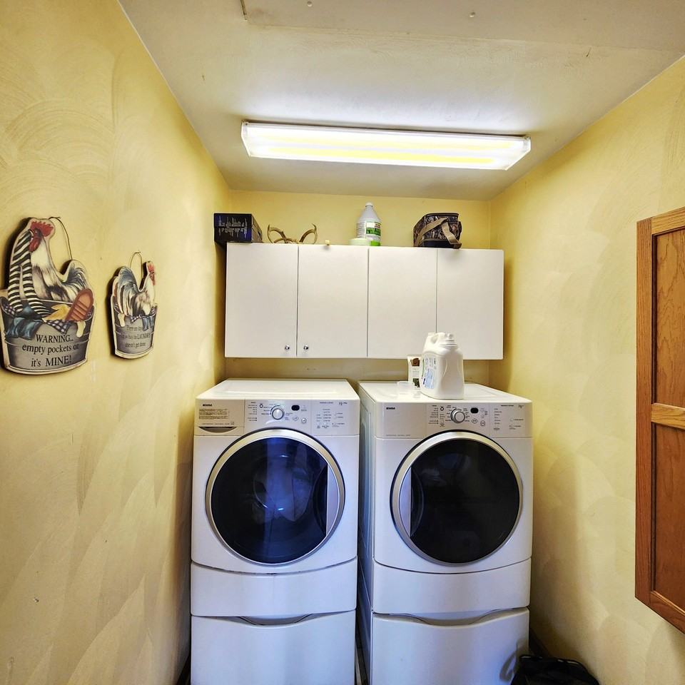 1242 City View St - Photo 6 of 20