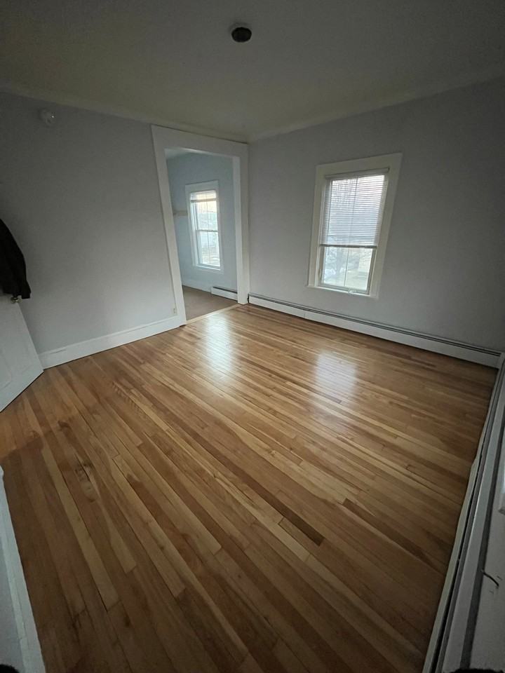 90 Pearl St #2 - Photo 6 of 8