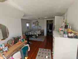 featured image of 153 Governor St #3