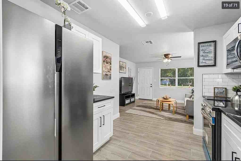 2105 46th Avenue Dr W #2105 - Photo 5 of 14