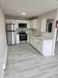 2202 Hamilton Ave Apt D #2202D - Photo 1 of 1